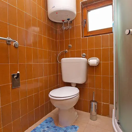 Holiday home Snjezana *