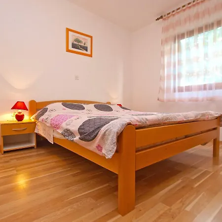 House Snjezana 스틴잔