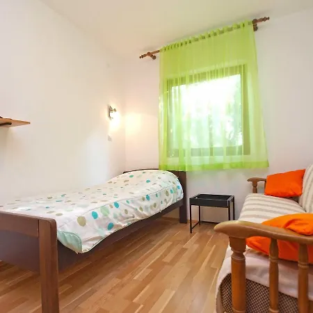 House Snjezana 스틴잔